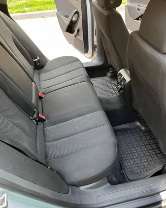Volkswagen Passat cena 13500 przebieg: 284700, rok produkcji 2005 z Kielce małe 781